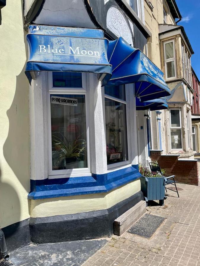 The Blue Moon Bed and Breakfast Blackpool Buitenkant foto