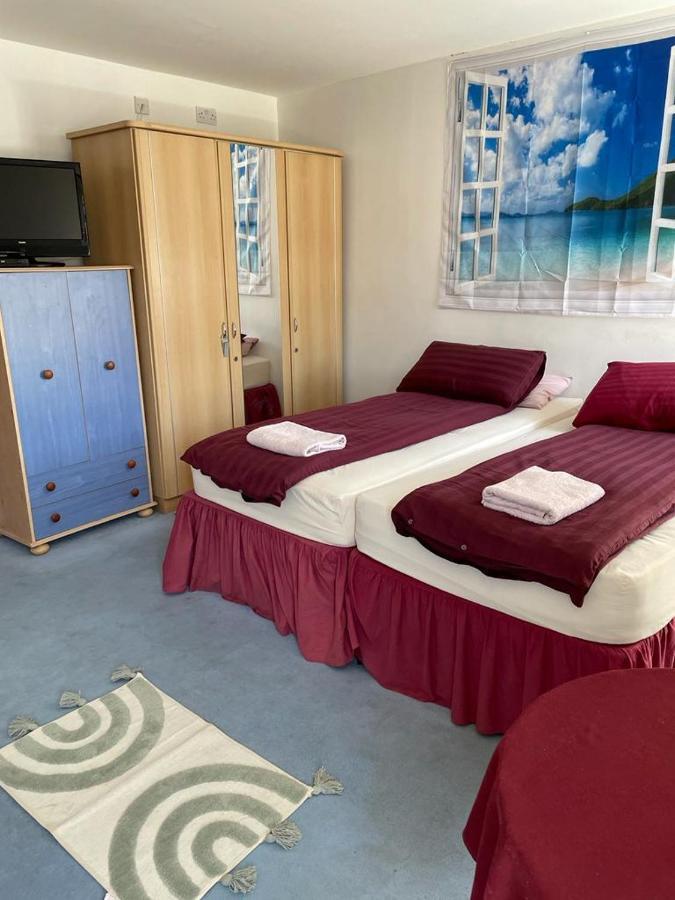 The Blue Moon Bed and Breakfast Blackpool Buitenkant foto